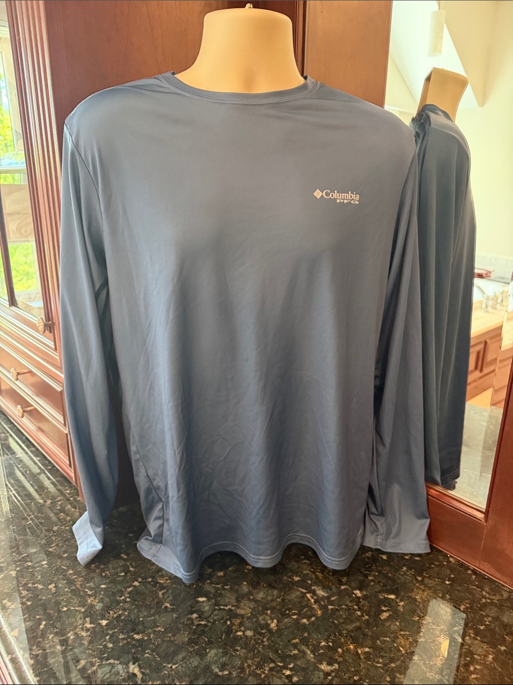 Columbia Men's Long Sleeve Tee in Slate Blue
